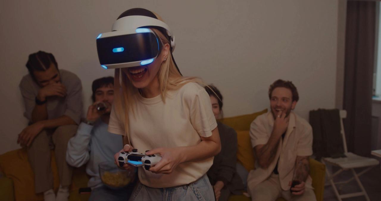 Streaming Wars: Fans Platforms Views